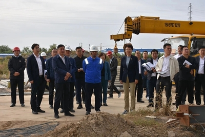 邢臺經濟開發區領導商黎英調研重點項目