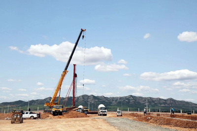 朝陽喀左經(jīng)濟(jì)開發(fā)區(qū) 項(xiàng)目建設(shè)涌動(dòng)發(fā)展新活力，環(huán)保產(chǎn)業(yè)筑就綠色新未來